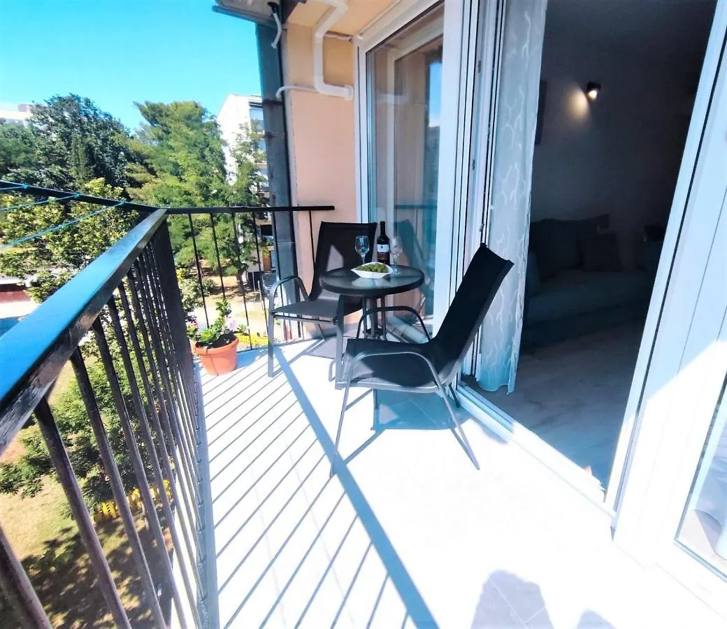 Apartman Dori Pula 0*,  Croatia